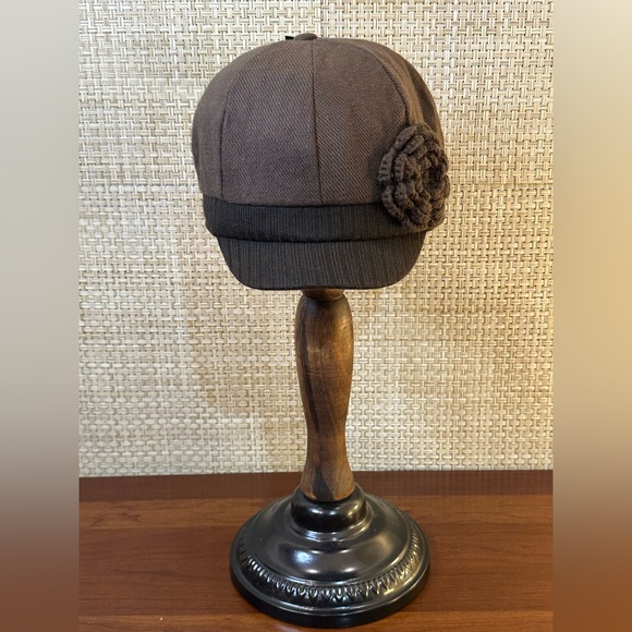 🌟HP🌟Brown Twill Cabbie Hat with Knitted Brim and Rose Accent by Angela & William - Picture 5 of 11